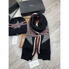 Christian Dior Caps Scarfs